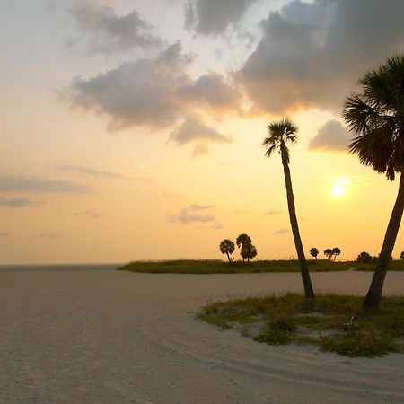 South Beach Oceanfront Resort St. Pete Beach Eksteriør bilde